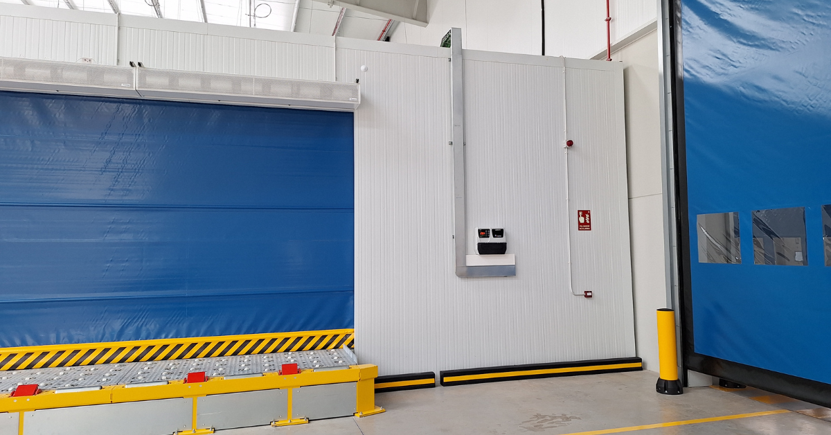 cajas Coldface para catering aeronáutico control Coldface para cámaras frigoríficas para empresa nacional de catering de aeropuerto